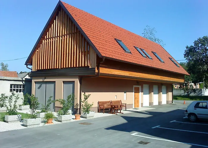 Guest Klancar 게스트하우스 3*